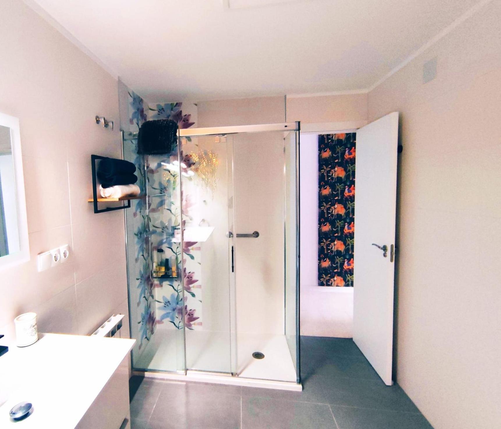 Rosalia 5 Estrellas - Garaje Free - 90M2 Granada Bagian luar foto